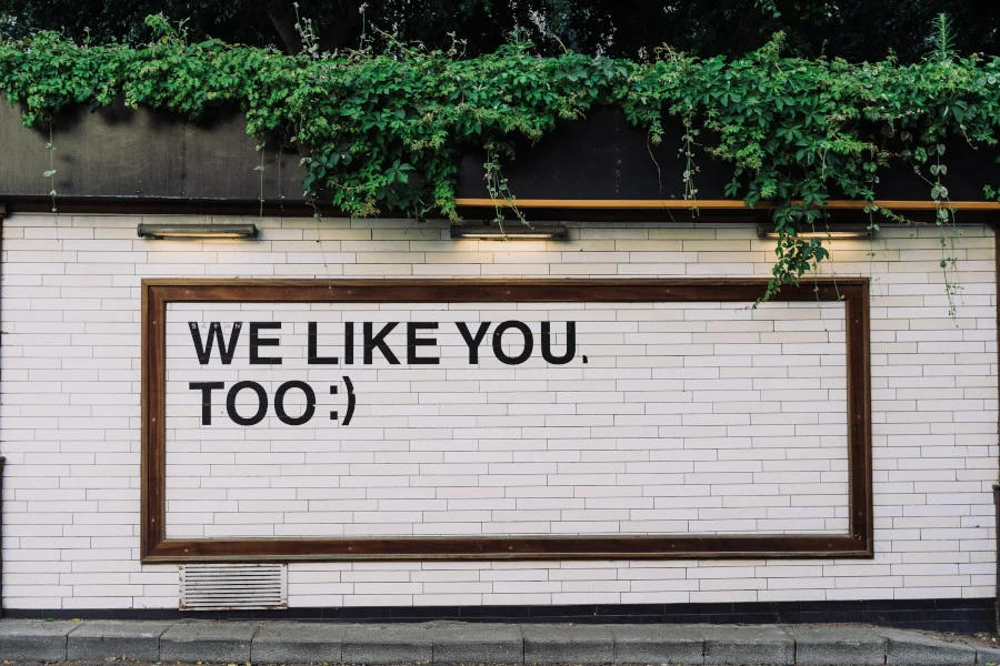 Active Sourcing: Enhancing Recruitment Through Direct Engagement